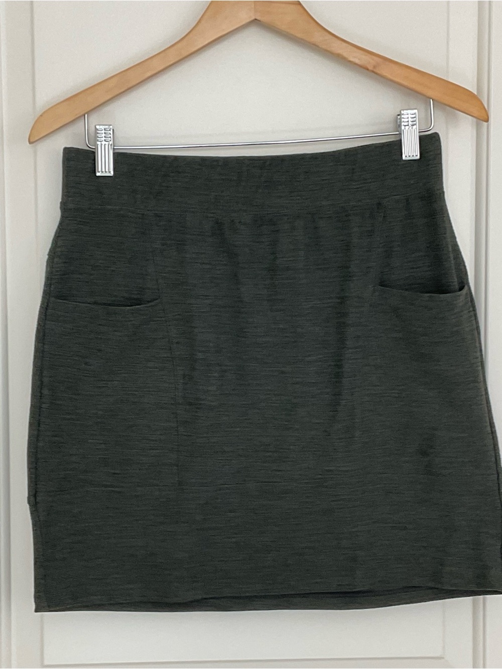 Toad & Co Intermosso Gray Skirt Pockets S